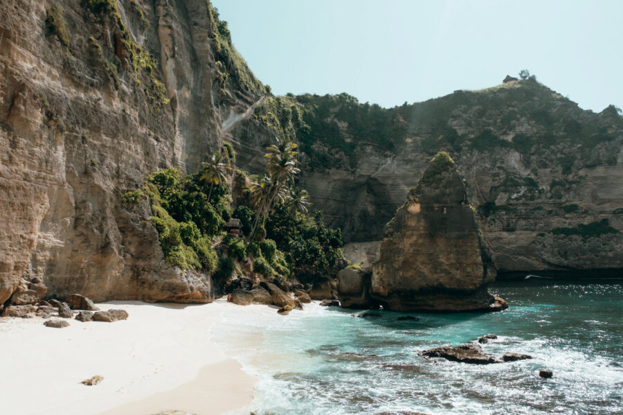 Diamond Beach, drone shot from the side