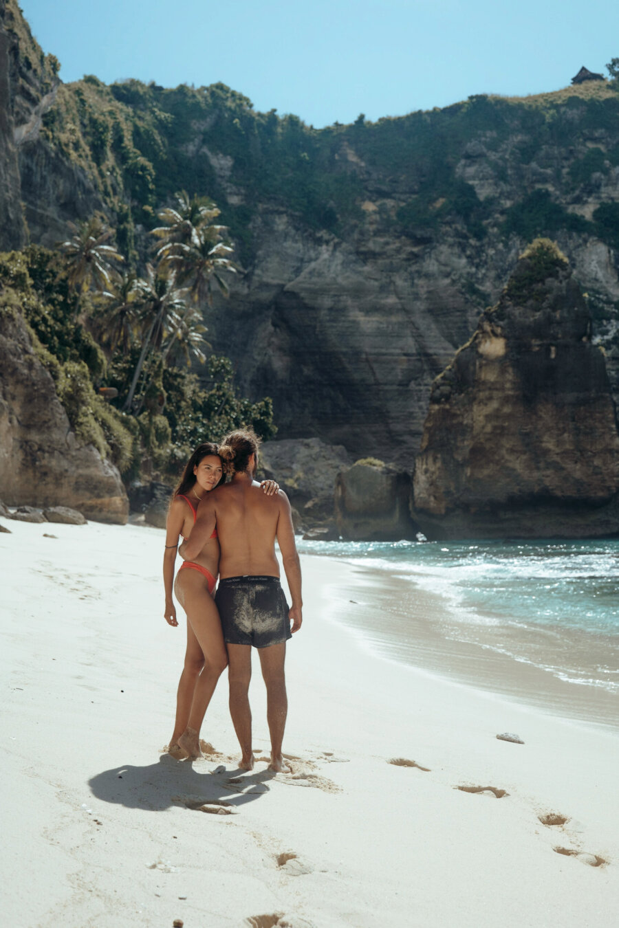 Pili and Dano at the beach in Diamond Beach