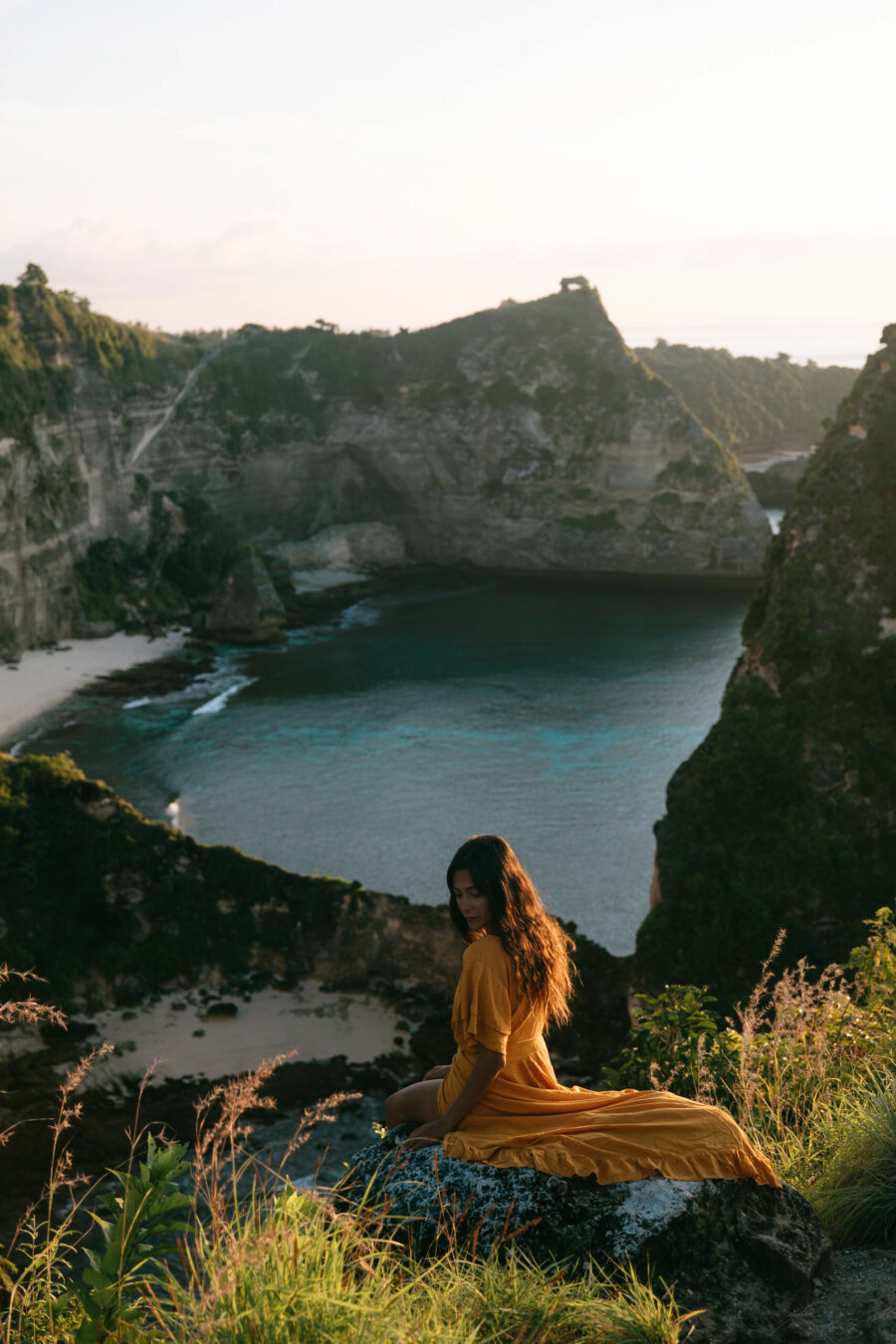 Pili in the viewpoint at the treehouse Molenteng, Nusa Penida