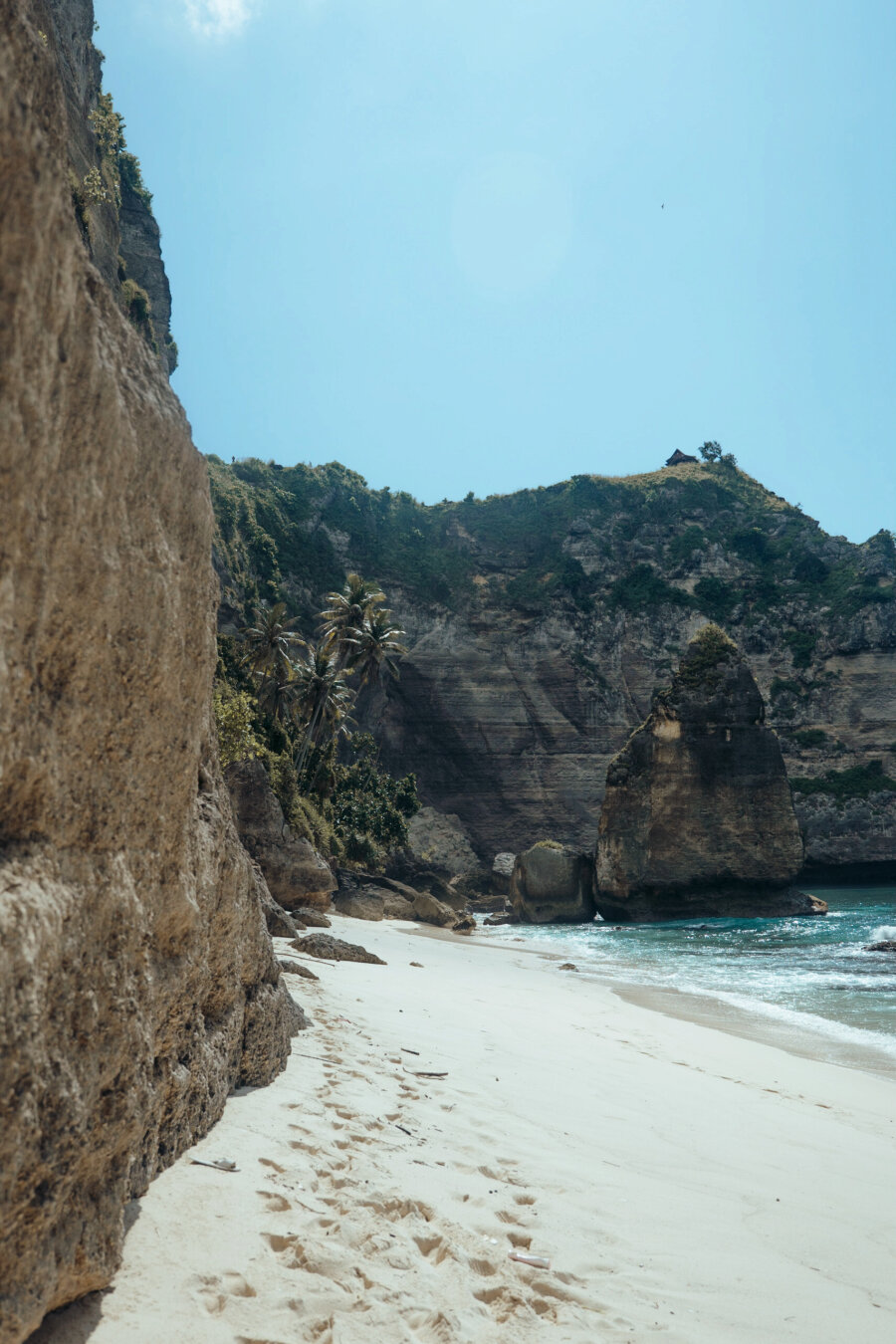 Diamond beach seen from a rock on the far west corner